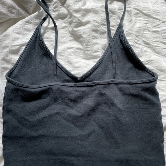 Aritzia Talula tank - Picture 2 of 3